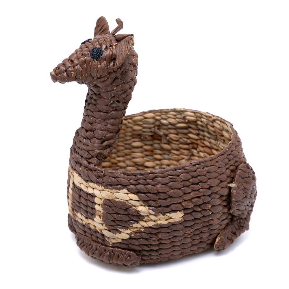 Kaoko - Giraffe-shaped basket in handwoven water hyacinth – view 2 – Handcrafted product, handmade · Kuênia