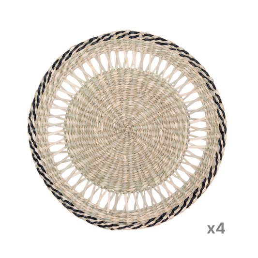 Couronne Alizée - Round placemat in seagrass with black trim on transparent background – Handcrafted product, handmade · Kuênia
