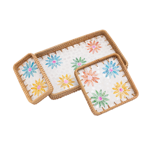 Printania - Set de 3 plateaux rectangulaires en rotin et nacre fait main, motif floral multicolore sur fond transparent – Produit artisanal fait à la main · Kuênia