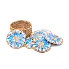 Rayons de Bleuet - Boxed set of 6 coasters in rattan and mother-of-pearl, with lid, blue floral pattern – Handcrafted product, handmade · Kuênia
