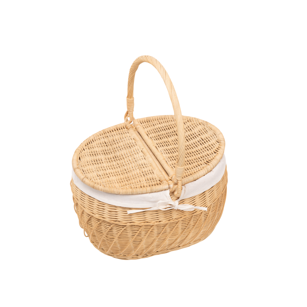 Kaigio - Picnic basket in handwoven rattan on transparent background – Handcrafted product, handmade · Kuênia