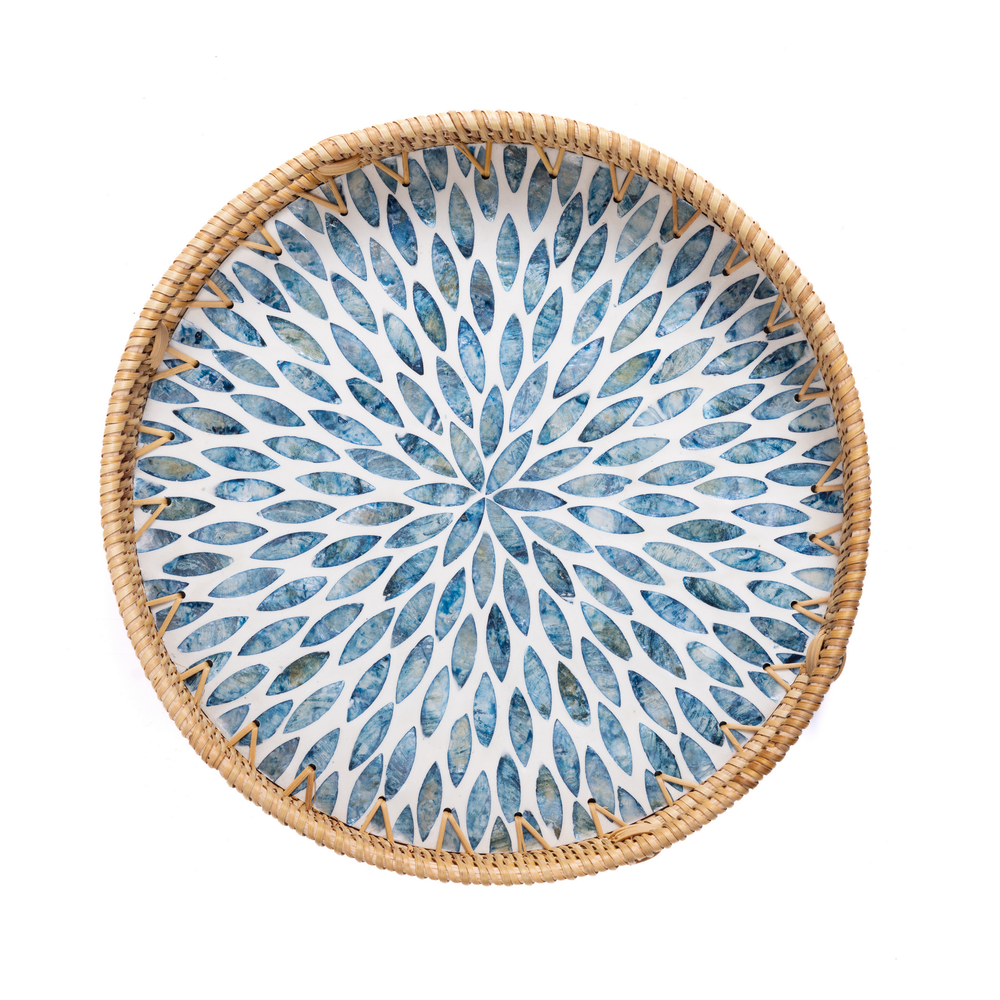 Mandalia - Round tray in handmade rattan and mother-of-pearl, blue mandala pattern – view 2 – Handcrafted product, handmade · Kuênia