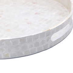 Lunaris - Large round tray all mother-of-pearl, mineral pattern – view 2 – Handcrafted product, handmade · Kuênia