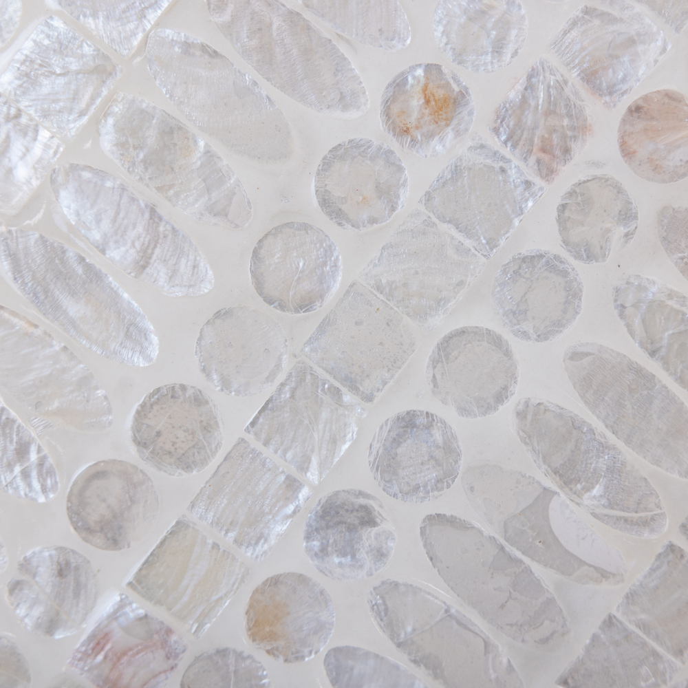 Lunaris - Large round tray all mother-of-pearl, mineral pattern – view 3 – Handcrafted product, handmade · Kuênia