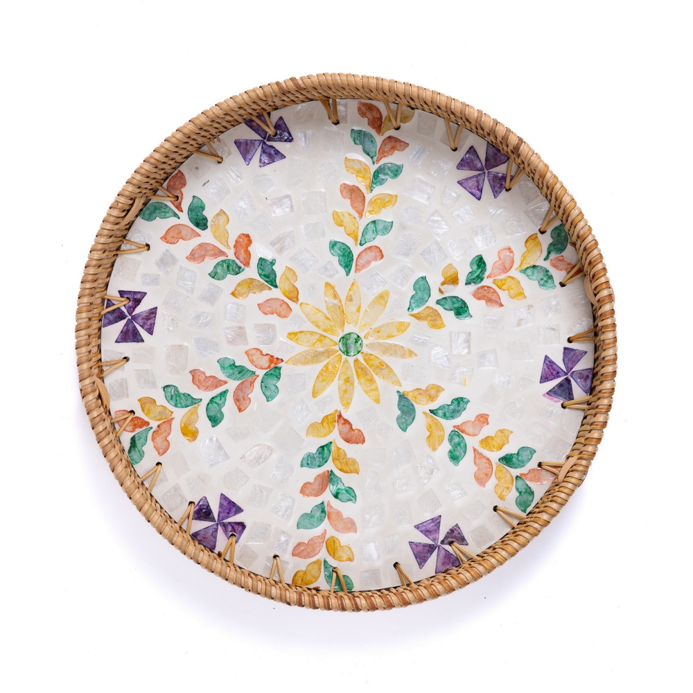 Floretia - Round tray in handmade rattan and mother-of-pearl, multicolor floral pattern – view 2 – Handcrafted product, handmade · Kuênia