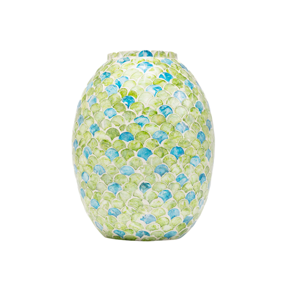 Sirena - Vase galbé en marqueterie de nacre, motif écailles vertes et bleues sur fond transparent – Produit artisanal fait à la main · Kuênia